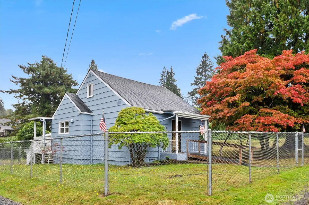 Raymond, WA 98577,720 Washington AVE