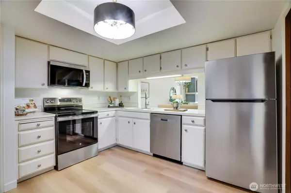 Tacoma, WA 98406,1372 Bel Air RD #23