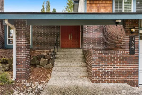Lake Forest Park, WA 98155,3641 NE 169th ST