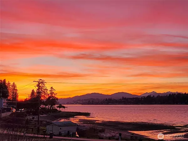 Port Orchard, WA 98366,4611 Beach DR E