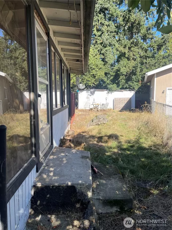 Bonney Lake, WA 98391,21521 134th st e