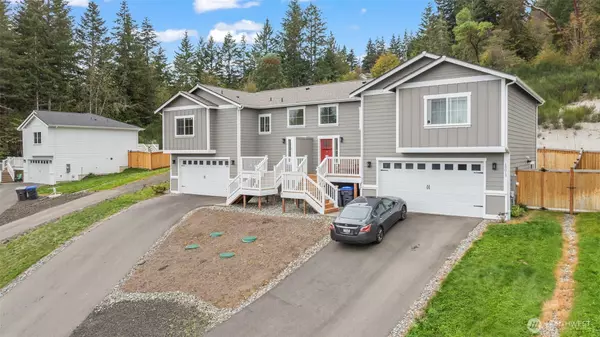 Allyn, WA 98524,19013 E State Route 3 #A-B