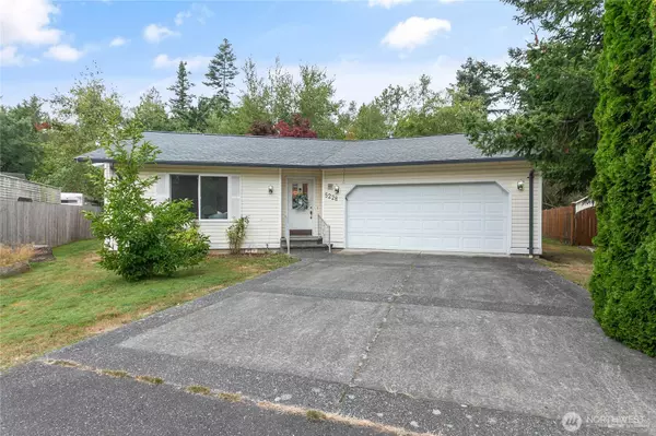 Blaine, WA 98230,5228 Richmond Crescent