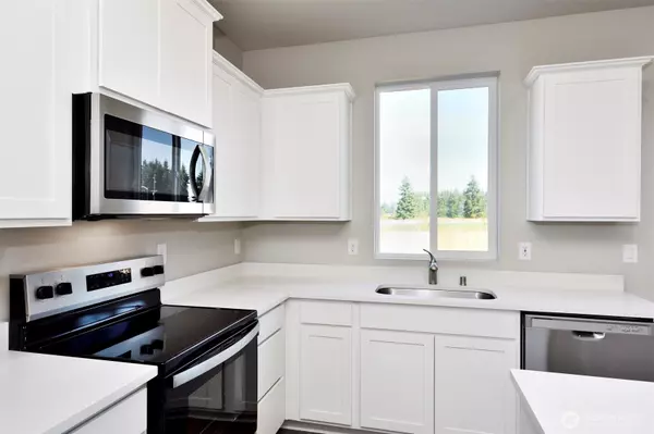 Yelm, WA 98597,9738 Hay ST SE