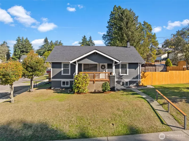 3525 E T ST, Tacoma, WA 98404