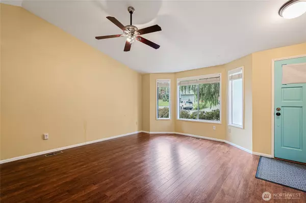 Kenmore, WA 98028,15016 87th AVE NE