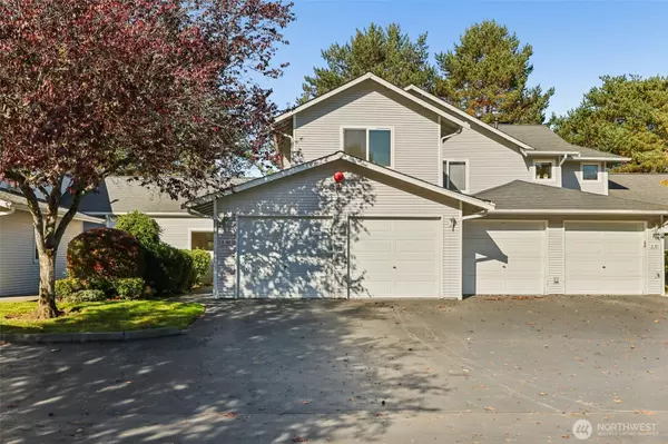 217 112 ST SW #D103, Everett, WA 98204