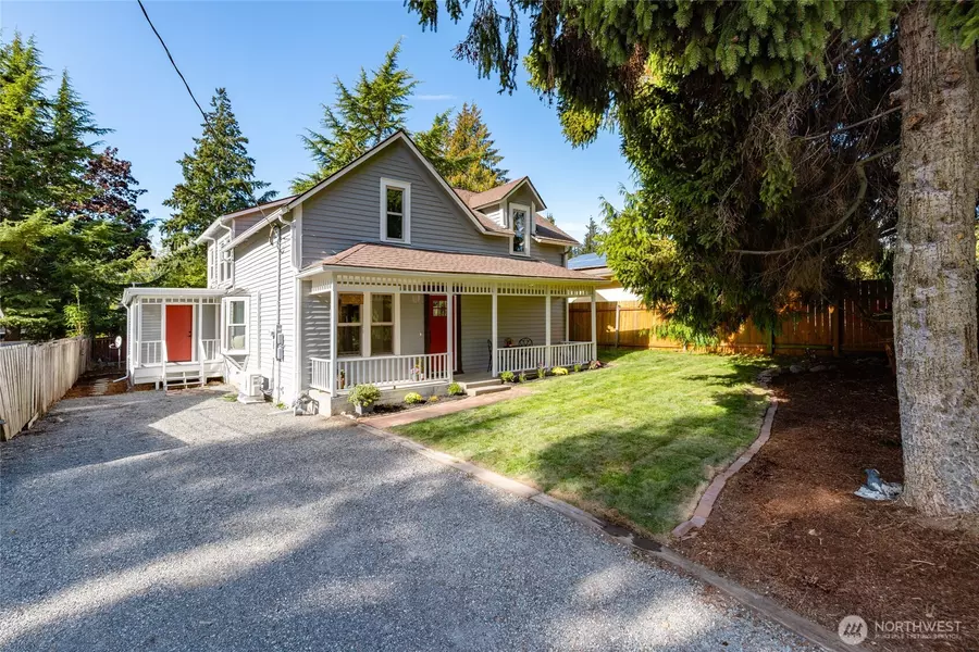 1208 23rd ST, Bellingham, WA 98225