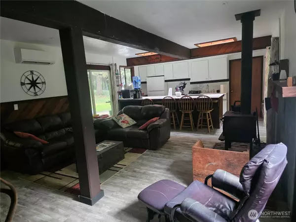 Clallam Bay, WA 98326,540 Nichols RD