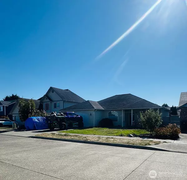 3749 Rosewood, Longview, WA 98632