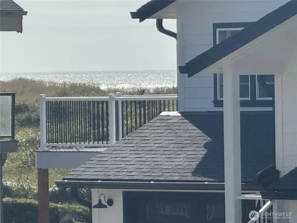 Ocean Park, WA 98640,35210 F PL