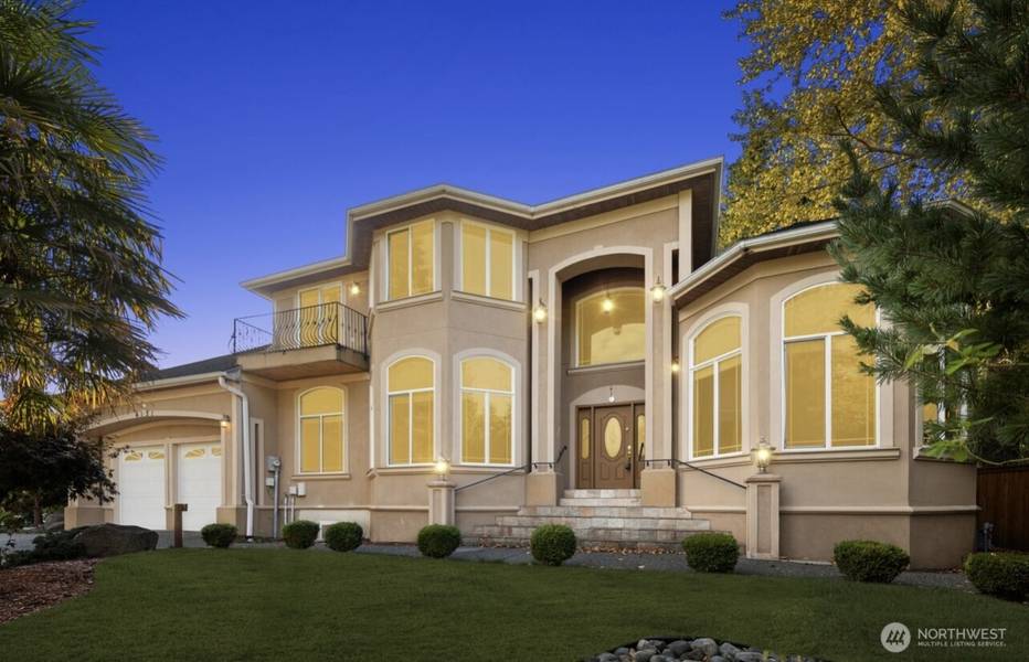 4131 153rd AVE SE, Bellevue, WA 98006