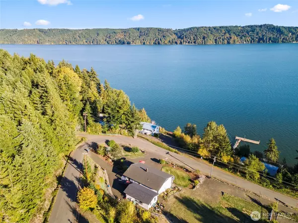 141 N North Hill RD, Hoodsport, WA 98548