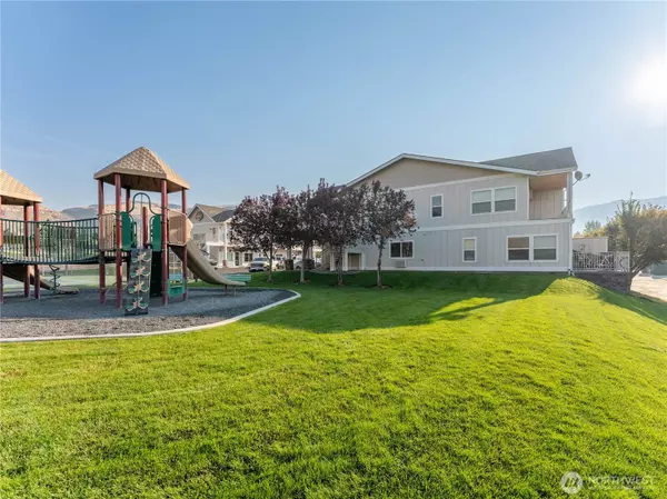 Quincy, WA 98848,23772 Crescent Bay DR NW #107