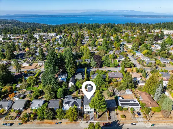 Seattle, WA 98133,12037 Fremont AVE N #1