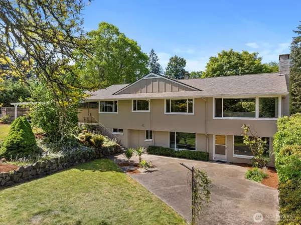 Lakewood, WA 98499,11411 Clovercrest DR SW