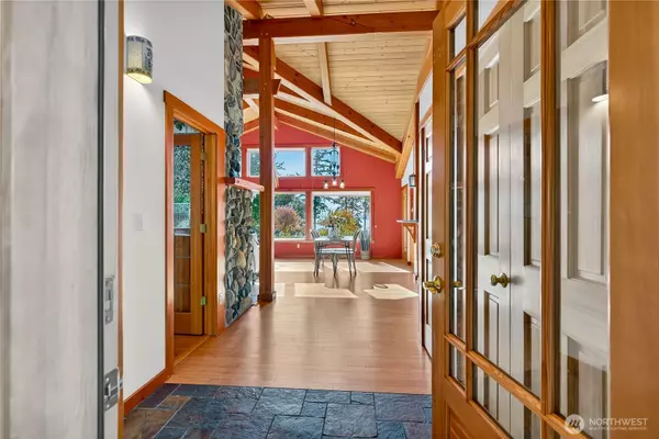Bow, WA 98232,5218 Filbert ST