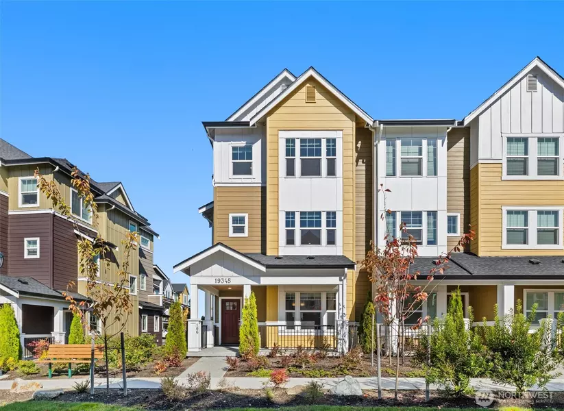 19345 NE 69th CIR #106, Redmond, WA 98052