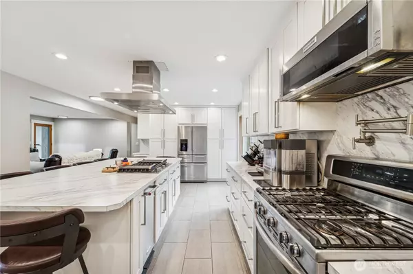 Snohomish, WA 98290,24132 S Lake Roesiger RD