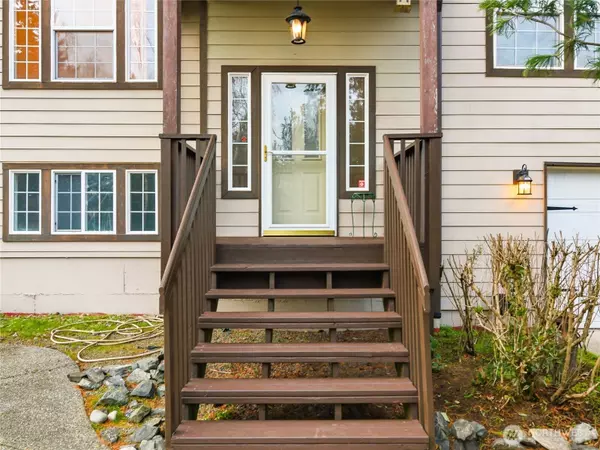 Port Orchard, WA 98367,10966 Branch PL SE