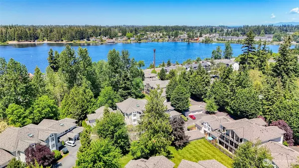 Everett, WA 98208,2001 120th PL SE #7-101