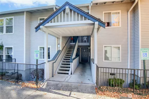 Federal Way, WA 98023,33020 10th AVE SW #C203