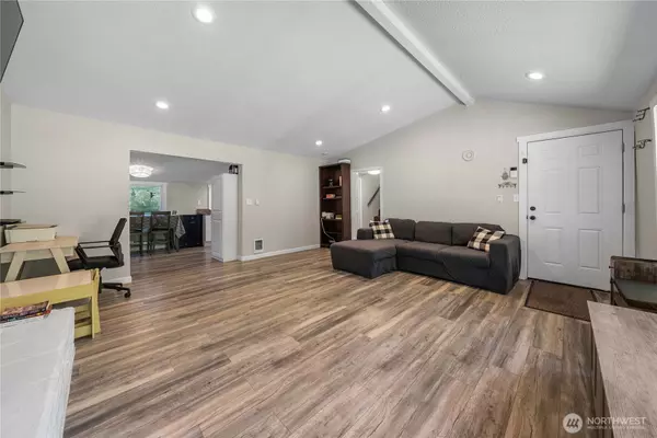 Des Moines, WA 98198,1251 S 230th ST