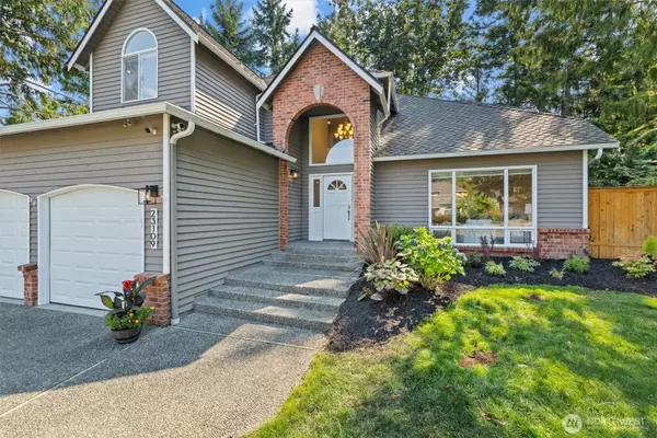 Sammamish, WA 98074,23109 NE 18th PL