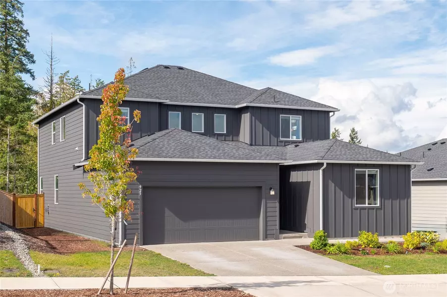925 Panoramic LOOP, Bremerton, WA 98312