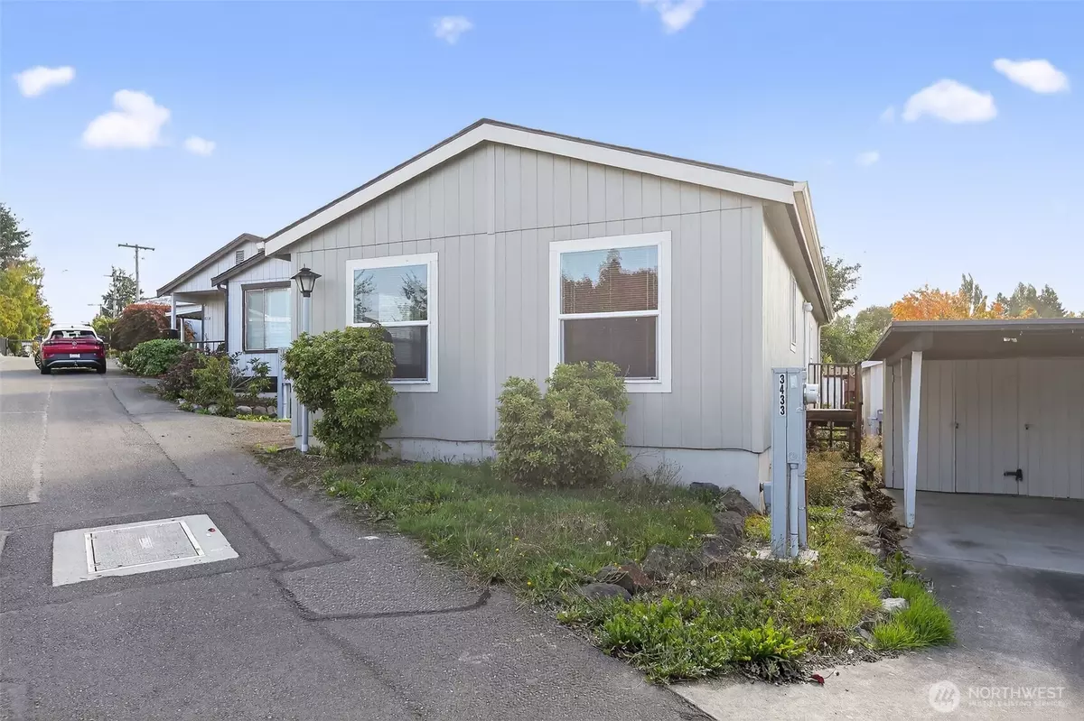 Seatac, WA 98188,3433 S 182nd St