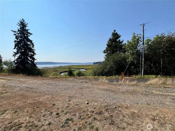 Brinnon, WA 98320,309885 Highway 101