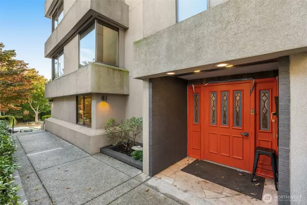 Seattle, WA 98116,1627 California AVE SW #1