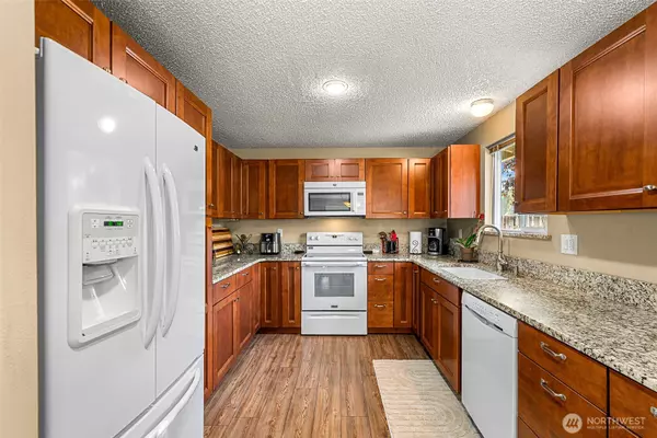 Wenatchee, WA 98801,200 Marilyn AVE