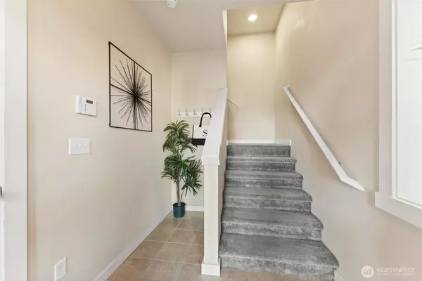 Lake Stevens, WA 98258,1200 92nd AVE NE