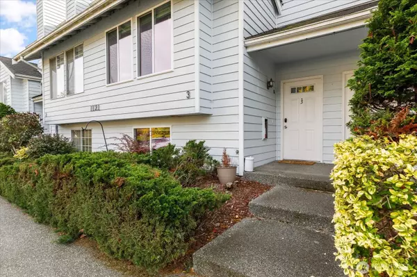 Oak Harbor, WA 98277,1121 SW Barrington DR #3