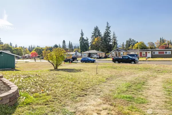 Port Angeles, WA 98363,817 W 13th ST