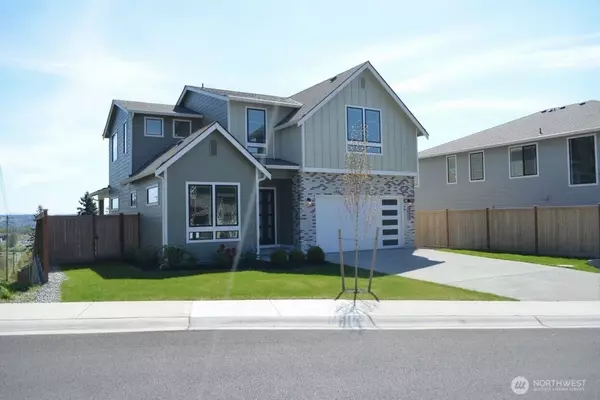 9520 38th ST E, Edgewood, WA 98371