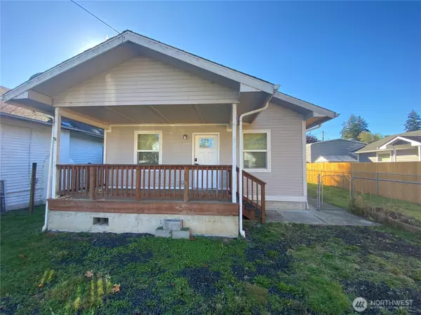 320 C ST, South Bend, WA 98586