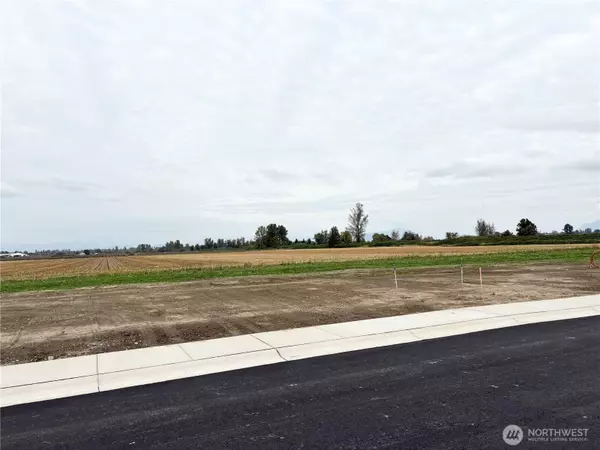 Everson, WA 98247,404 W 3rd ST
