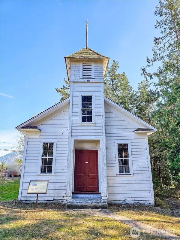 Anacortes, WA 98221,4200 Sharpe LN