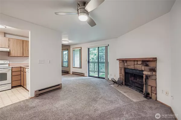 Renton, WA 98058,17419 119th LN SE #E31