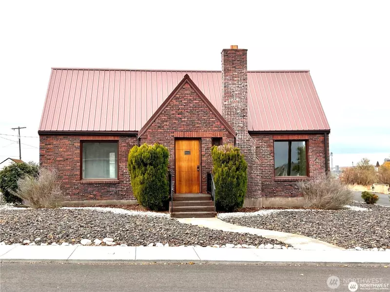 202 S 4th ST, Odessa, WA 99159