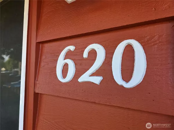 Monroe, WA 98272,620 North ST