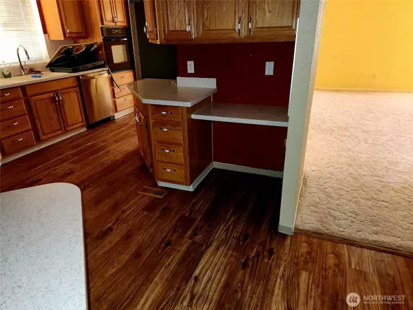 Shelton, WA 98584,19 Christmas Tree LN