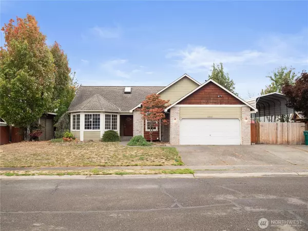 2937 Berilla DR, Enumclaw, WA 98022