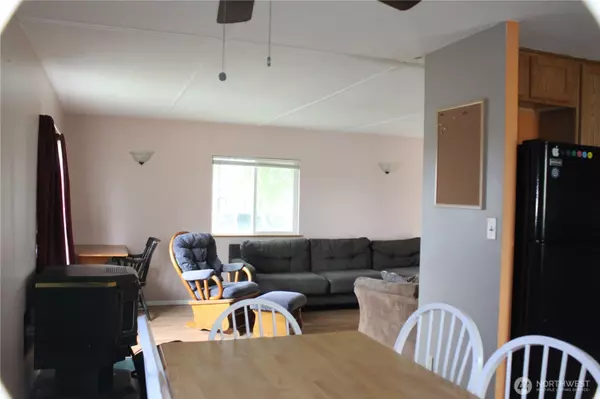 Moses Lake, WA 98837,4815 Airway DR NE #72