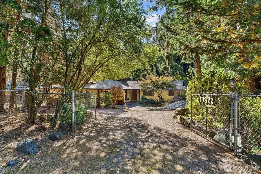 10822 44th ST E, Edgewood, WA 98372