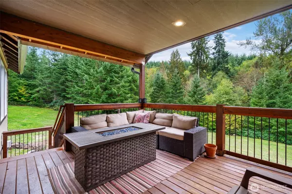 Castle Rock, WA 98611,100 Thimbleberry DR