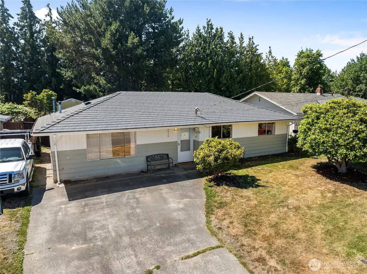 Everett, WA 98204,9414 Sharon DR