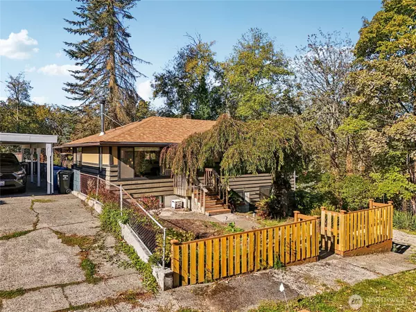 Seattle, WA 98106,7301 19th AVE SW